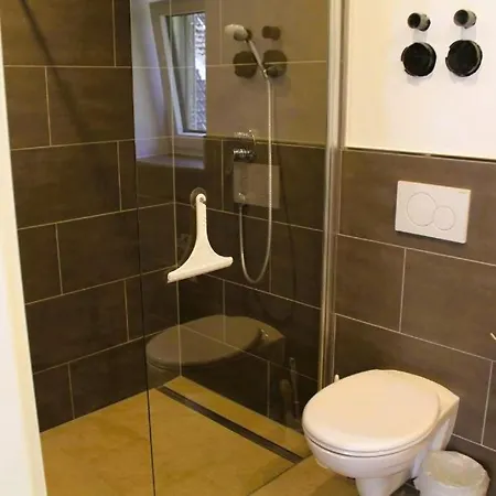 Ferienwohnung Dreimädelhof Rüdesheim am Rhein Zimmer foto